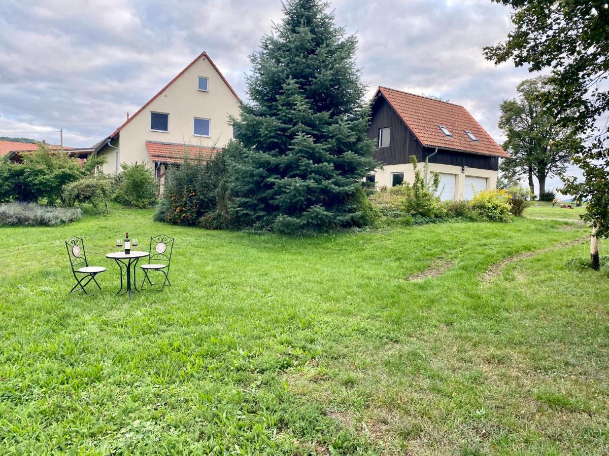 WeißenbergFamilienbauernhof Lehmannアパートメント エクステリア 写真